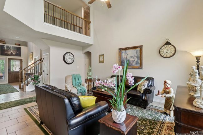 512 Saddle House, House other with 4 bedrooms, 4 bathrooms and null parking in Cibolo TX | Image 8