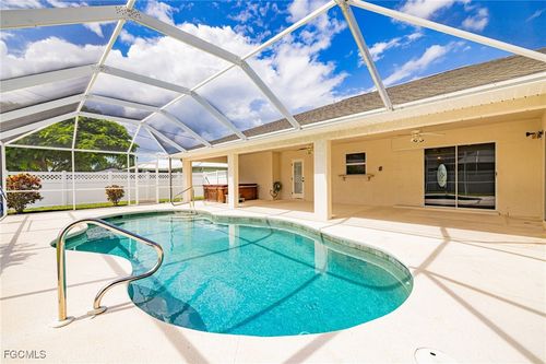 132 Se 19th Ter, Cape Coral, FL, 33990-2247 | Card Image