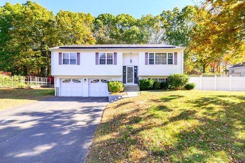 10 Hoinski Way, Ansonia, CT, 06401-2674 | Card Image