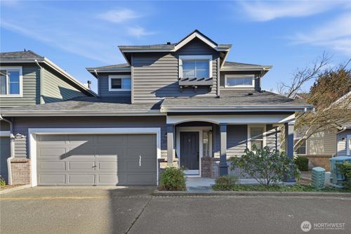 15743 Ne 95th Way, Redmond, WA, 98052-2593 | Card Image