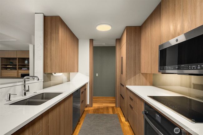 APT-202A - 3650 26 Th Pl W, Condo with 2 bedrooms, 2 bathrooms and 2 parking in Seattle WA | Image 26