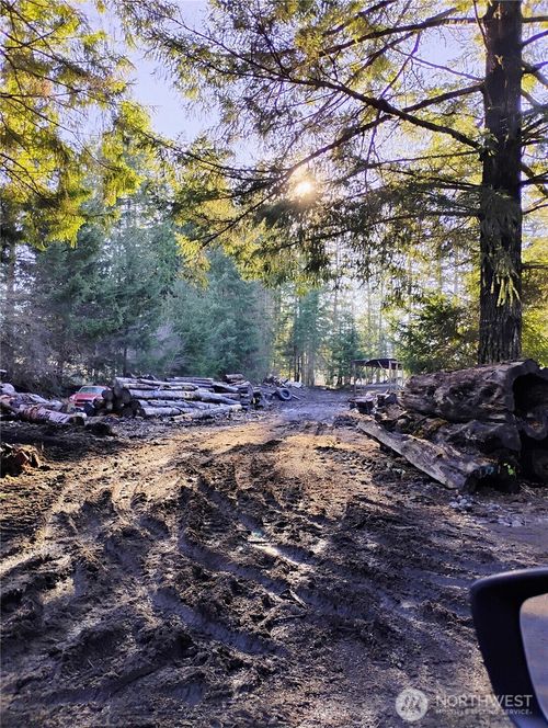 125 Edmonds Rd, Packwood, WA, 98361-2505 | Card Image