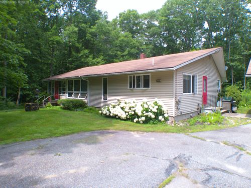 43 Round The Pond Rd, Norway, ME, 04268-4247 | Card Image