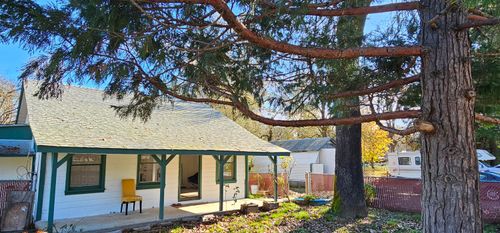 1411 Rockydale Rd, Cave Junction, OR, 97523-9745 | Card Image