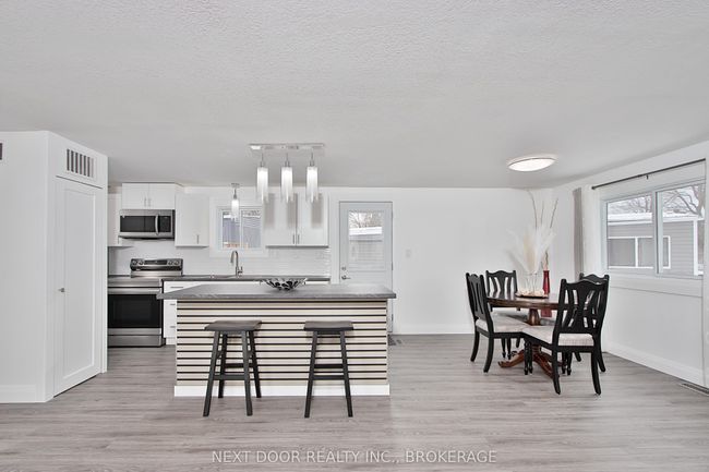 46 St Andrews Pl, House other with 2 bedrooms, 2 bathrooms and 2 parking in Grand Bend ON | Image 8