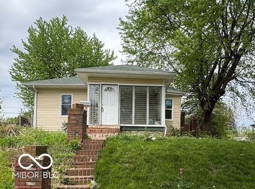 252 Ringwood Way, Anderson, IN, 46013-4255 | Card Image