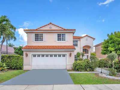 19101 Nw 11th St, House other with 3 bedrooms, 2 bathrooms and null parking in Pembroke Pines FL | Image 1