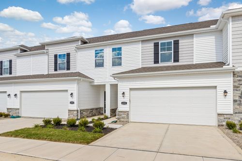 6352 Ripken St, Columbus, OH, 43228-2181 | Card Image