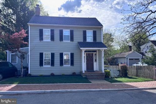 216 Wirt St Nw, LEESBURG, VA, 20176-2207 | Card Image