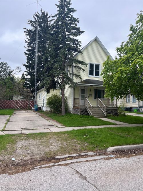 1124 Pine Street, Port Huron, MI, 48060 | Card Image