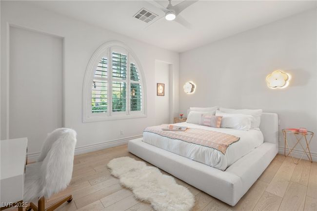19 Quintessa Cir, House other with 4 bedrooms, 5 bathrooms and null parking in Las Vegas NV | Image 48