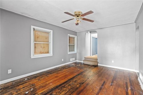 3154 Roxbury Rd, Oceanside, NY, 11572-4119 | Card Image