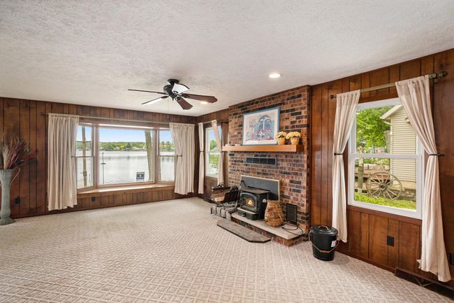 5540 Cozy Point Dr, House other with 2 bedrooms, 2 bathrooms and null parking in Newaygo MI | Image 4