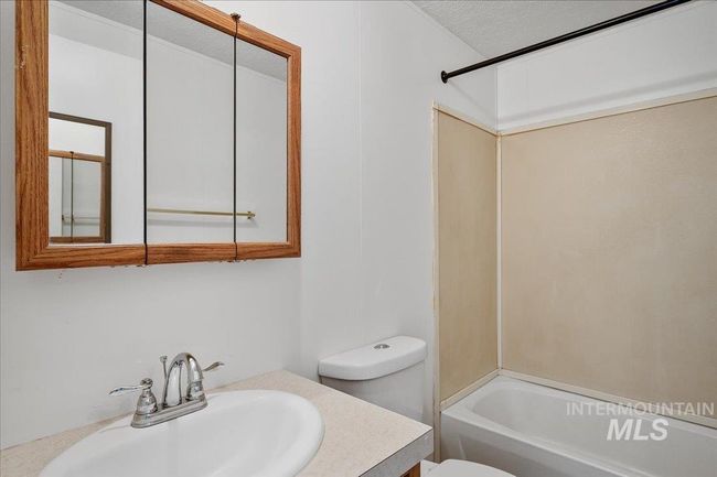TRLR-5 - 1600 E Main St, Home with 2 bedrooms, 2 bathrooms and null parking in Emmett ID | Image 18