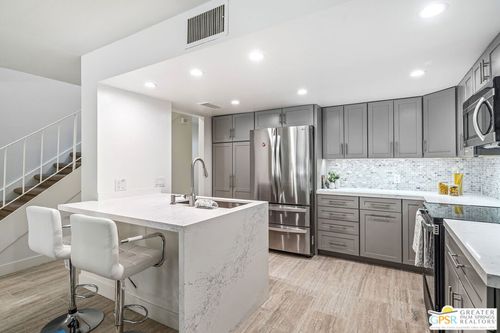 2029 S Ramitas Way, Palm Springs, CA, 92264-9027 | Card Image