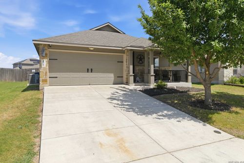 875 Pumpkin Rdg, New Braunfels, TX, 78130-2175 | Card Image