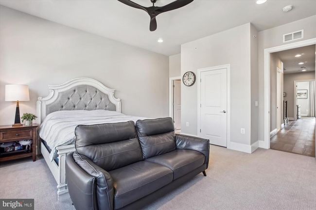 20440 Northpark Dr, Townhouse with 4 bedrooms, 6 bathrooms and null parking in ASHBURN VA | Image 48