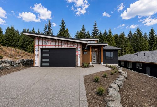 537 Mountain View Dr, Lake Cowichan, BC, V0R2G1 | Card Image