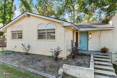 1322 Stanford, House other with 3 bedrooms, 2 bathrooms and null parking in Longview TX | Image 3