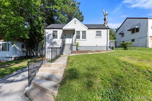 5615 Beldon Dr, Saint Louis, MO, 63136-2501 | Card Image