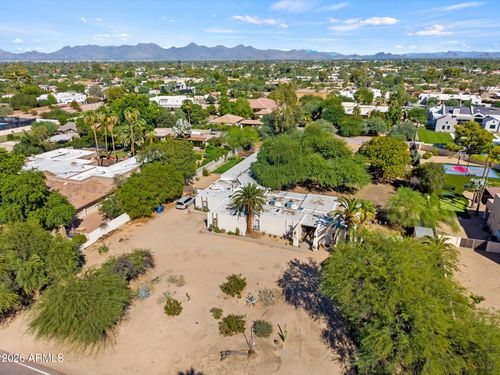 9827 N 56th St, Paradise Valley, AZ, 85253-1108 | Card Image