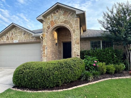 3025 Buckthorn Ln, Argyle, TX, 76226-1117 | Card Image