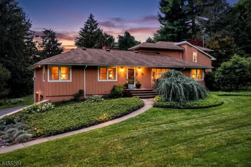 285 Sunset Rd, Pompton Plains, NJ, 07444-1514 | Card Image