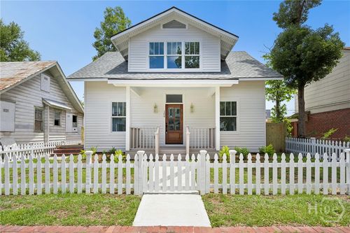 104 W 41st St, Savannah, GA, 31401-8904 | Card Image