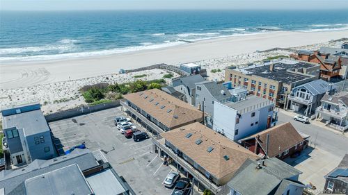 11-979 Oceanfront, Long Beach, NY, 11561-1351 | Card Image