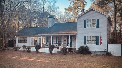 210 Quaker Rd, Saint George, SC, 29477-2039 | Card Image