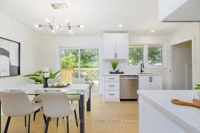1666 Fisher Ave, House other with 3 bedrooms, 2 bathrooms and 3 parking in Ottawa ON | Image 7