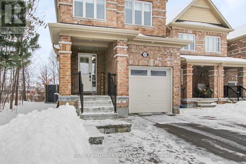 501 Parade Drive, Ottawa, ON, K2S0X7 | Card Image