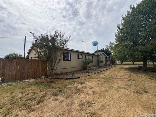 345 County Road 5634, Castroville, TX, 78009-1933 | Card Image