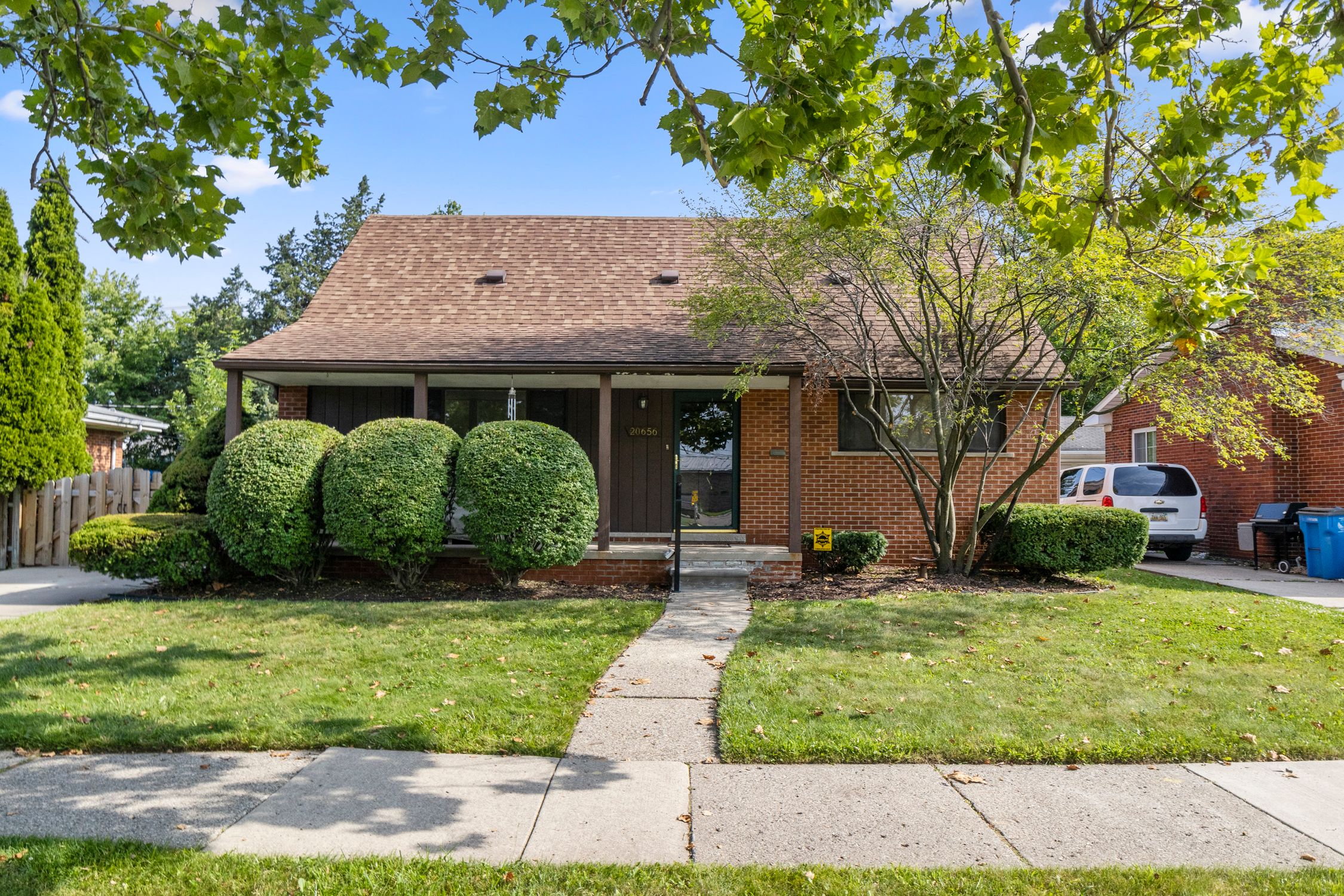 Ann Arbor Trl, Dearborn Heights, MI 48127