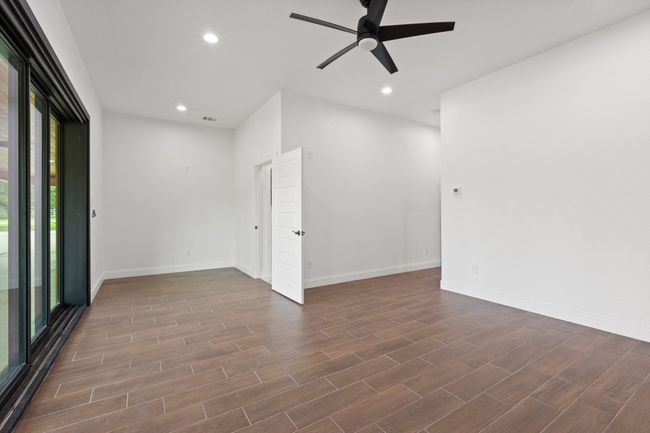 1215 E Stegall Rd, House other with 4 bedrooms, 4 bathrooms and null parking in Robinson TX | Image 16