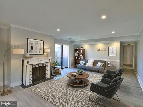 3481-3481 Summit Ct Ne, WASHINGTON, DC, 20018-1649 | Card Image