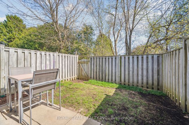 41 - 205 Carlyle Dr, Condo with 3 bedrooms, 3 bathrooms and 2 parking in London ON | Image 38