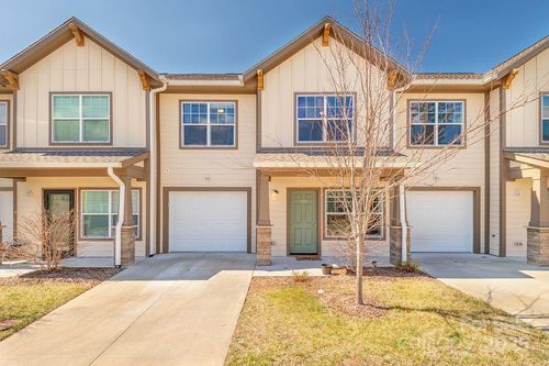 1106 Lynwood Forest Rd, Arden, NC, 28704-1128 | Card Image