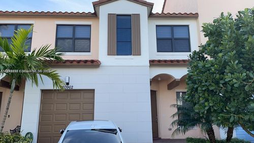 20962 Nw 1st Dr, Pembroke Pines, FL, 33029-3523 | Card Image