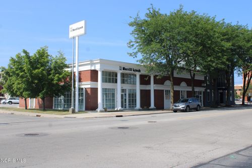 127 E Main Cross St, Findlay, OH, 45840-4816 | Card Image