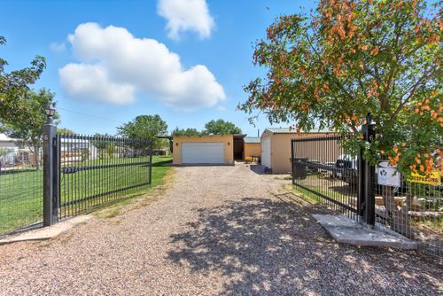 6 Palo Alto Rd, Belen, NM, 87002-8204 | Card Image