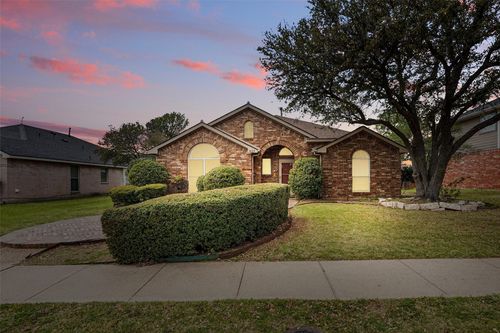 823 Ashley Pl, Mesquite, TX, 75181-4205 | Card Image