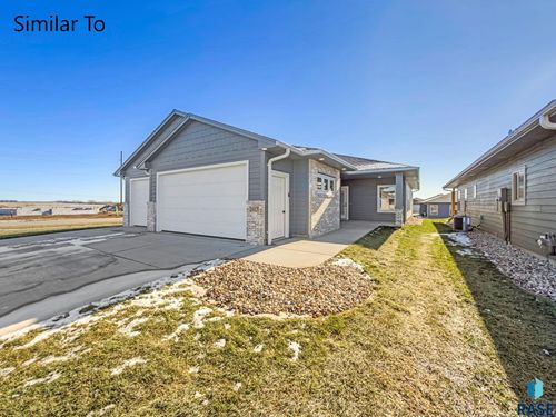 2413 E Brek St Street, Brandon, SD, 57005 | Card Image