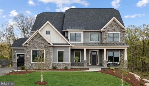 1a-102 Harvey Rd, WALLINGFORD, PA, 19086-7223 | Card Image