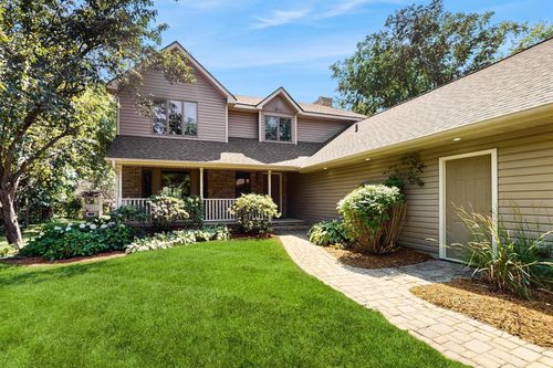 195 Quinlan Ave N, Lakeland Shores, MN, 55043-9447 | Card Image