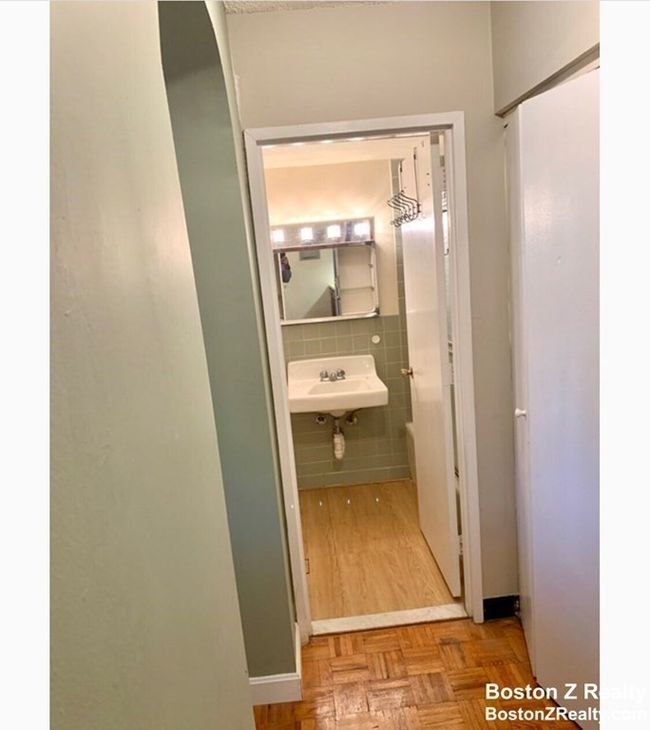 APT-304 - 566 Commonwealth Ave, Condo with 1 bedrooms, 1 bathrooms and null parking in Boston MA | Image 11