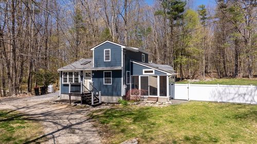 18 Oak Ridge Dr, Charlton, MA, 01507-5218 | Card Image