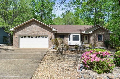 30 Alicante Way, Hot Springs Village, AR, 71909-5147 | Card Image