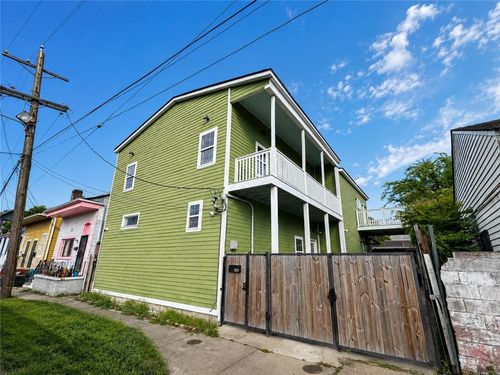 329 31 N Derbigny Street, New Orleans, LA, 70112 | Card Image