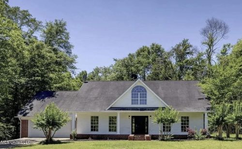1890 Newton Conehatta Rd, Lawrence, MS, 39336-6013 | Card Image